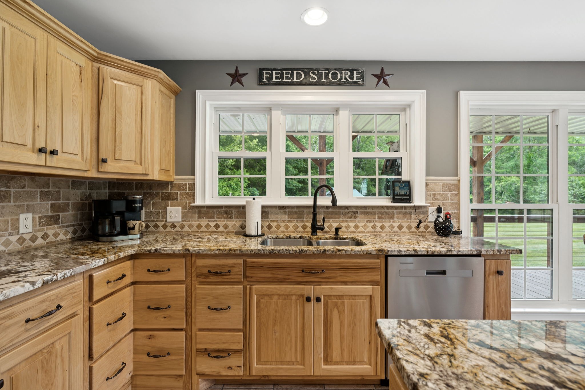 256 Dailey Ln Property Photo 19