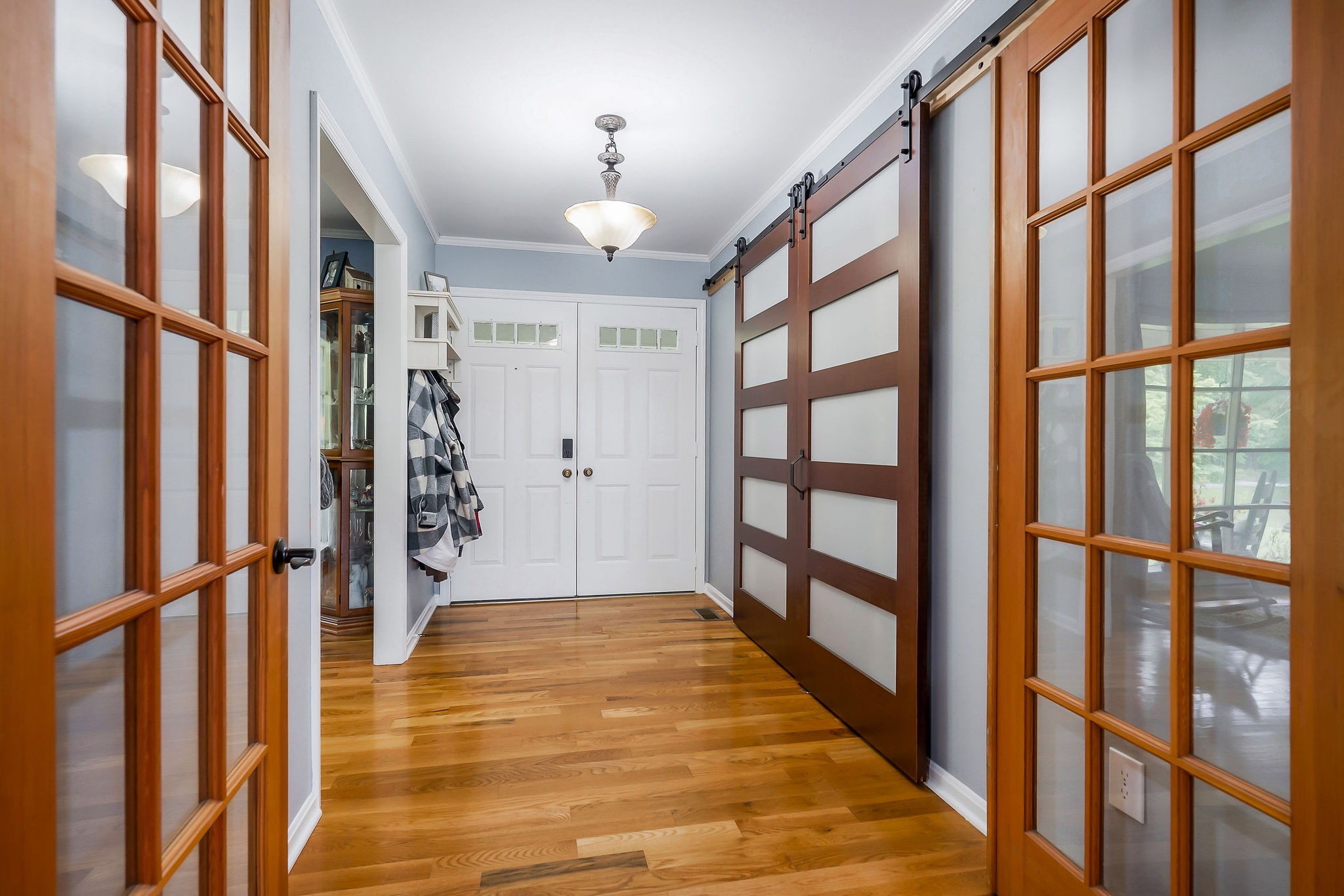 526 Margaret Cir Property Photo 16