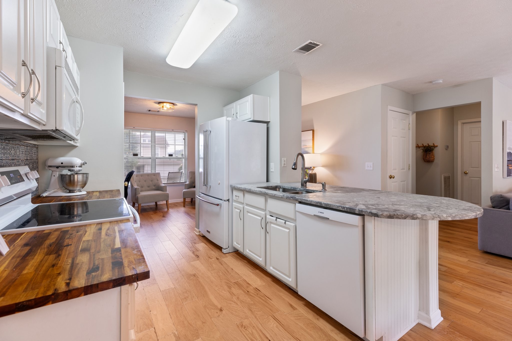 7104 Commonwealth Cir Property Photo 16