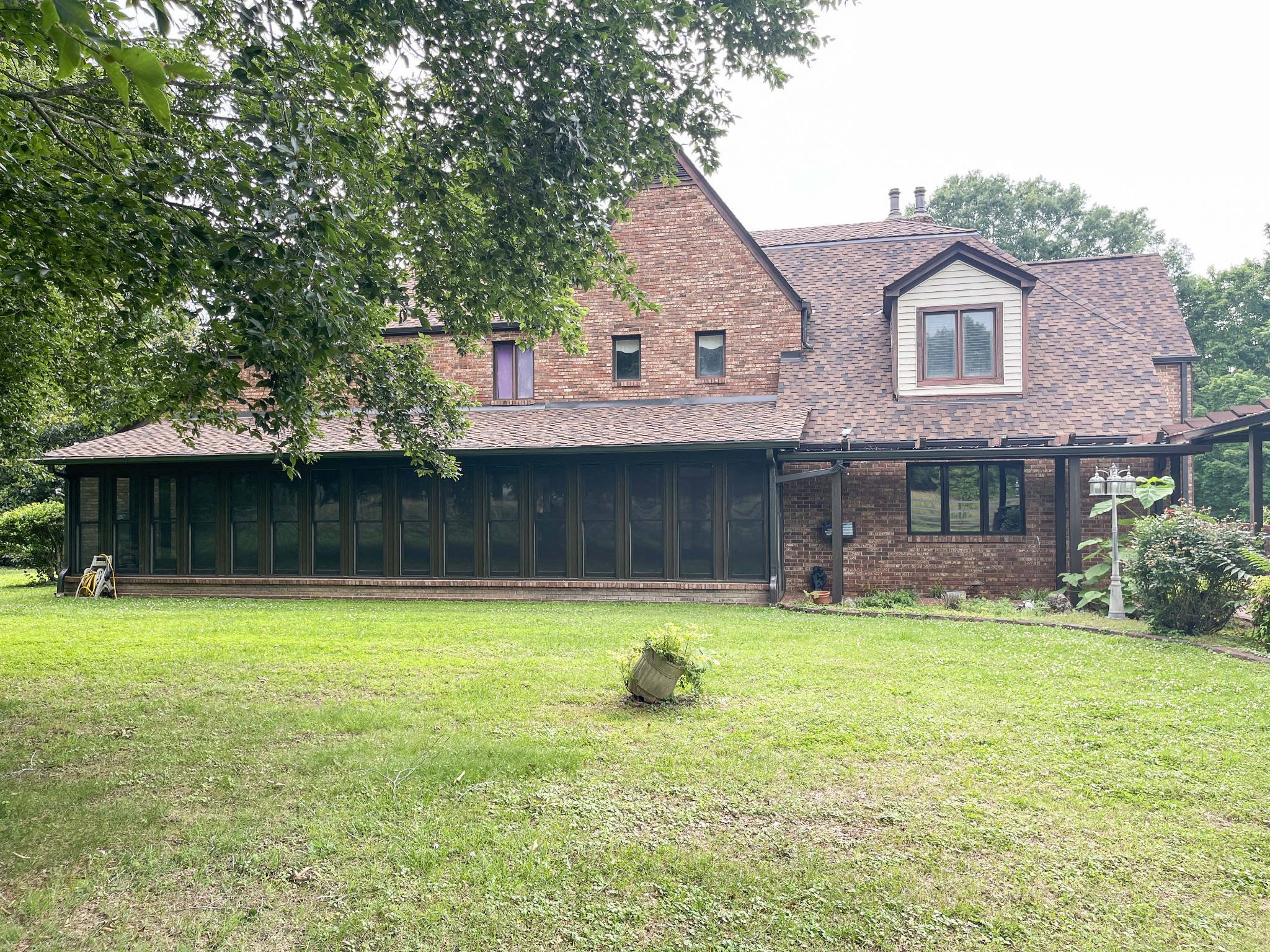 202 Oak Hill Dr Property Photo 21