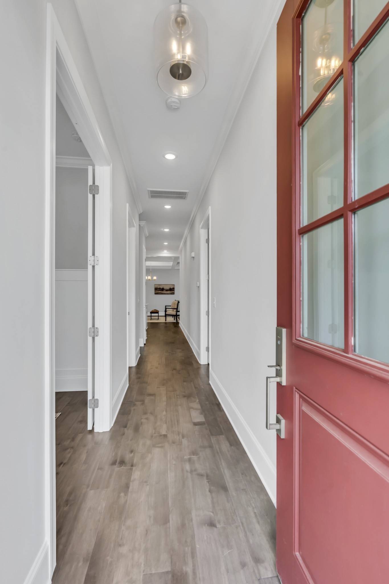 7111 Frances St Property Photo 3