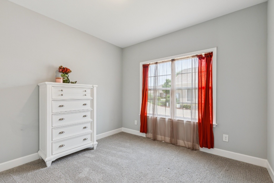 2523 Bridgeway St Property Photo 15
