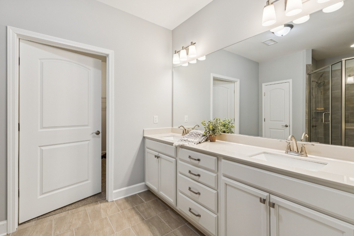 2523 Bridgeway St Property Photo 23