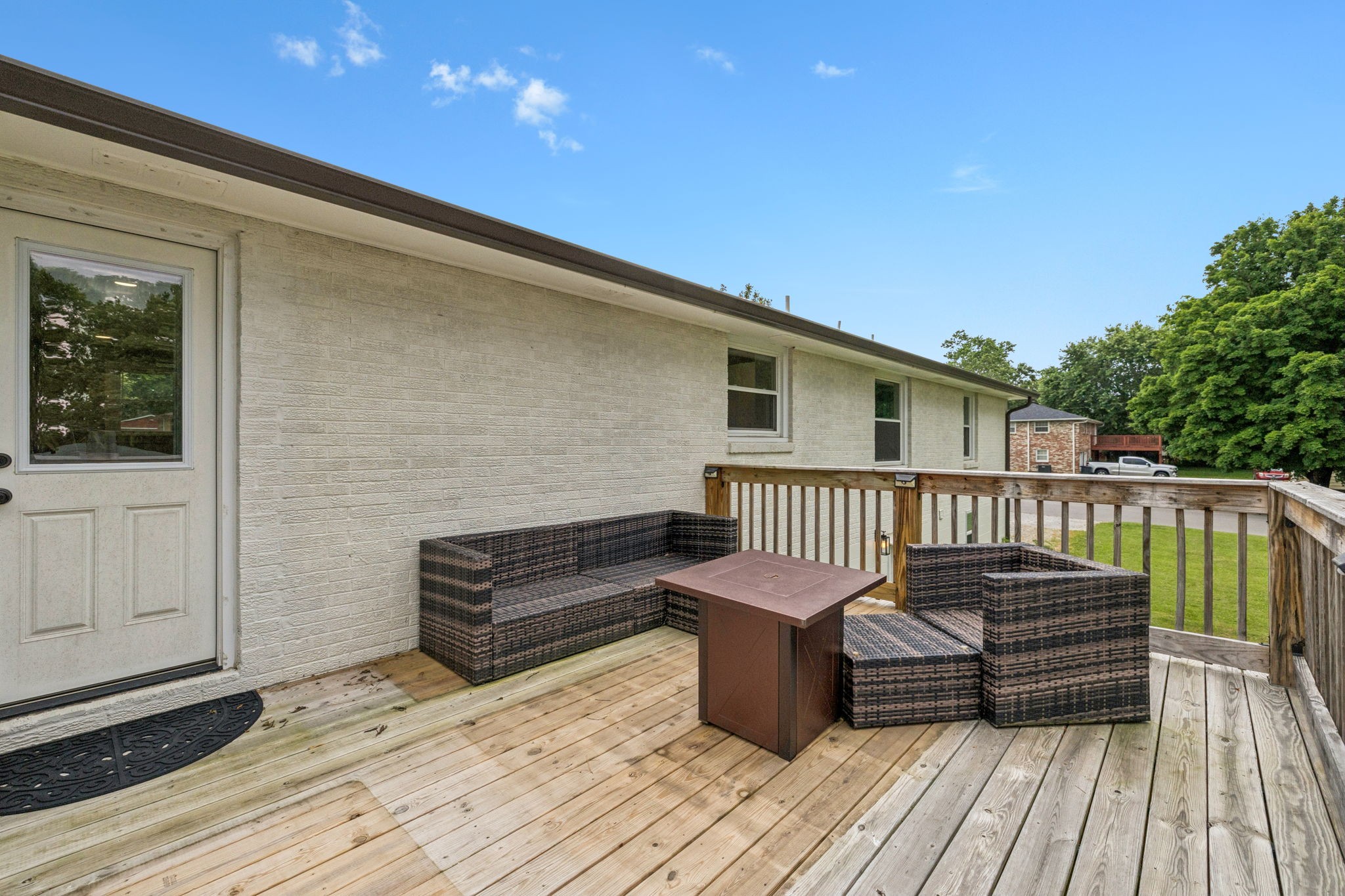 178 Chippendale Dr Property Photo 61