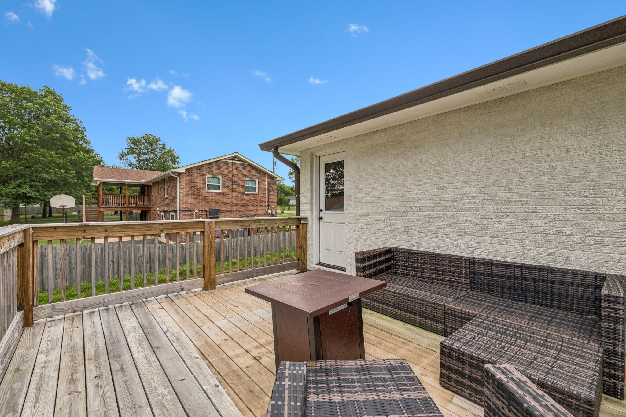 178 Chippendale Dr Property Photo 62