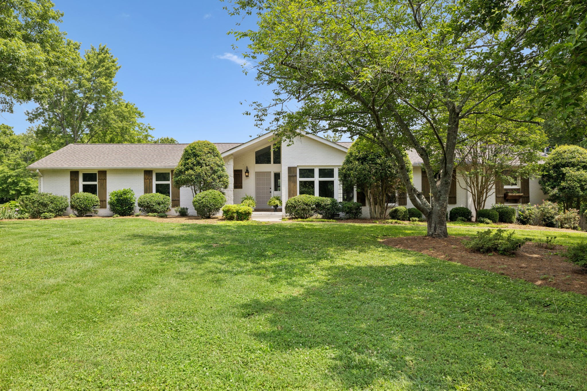 8226 Frontier Ln Property Photo 1
