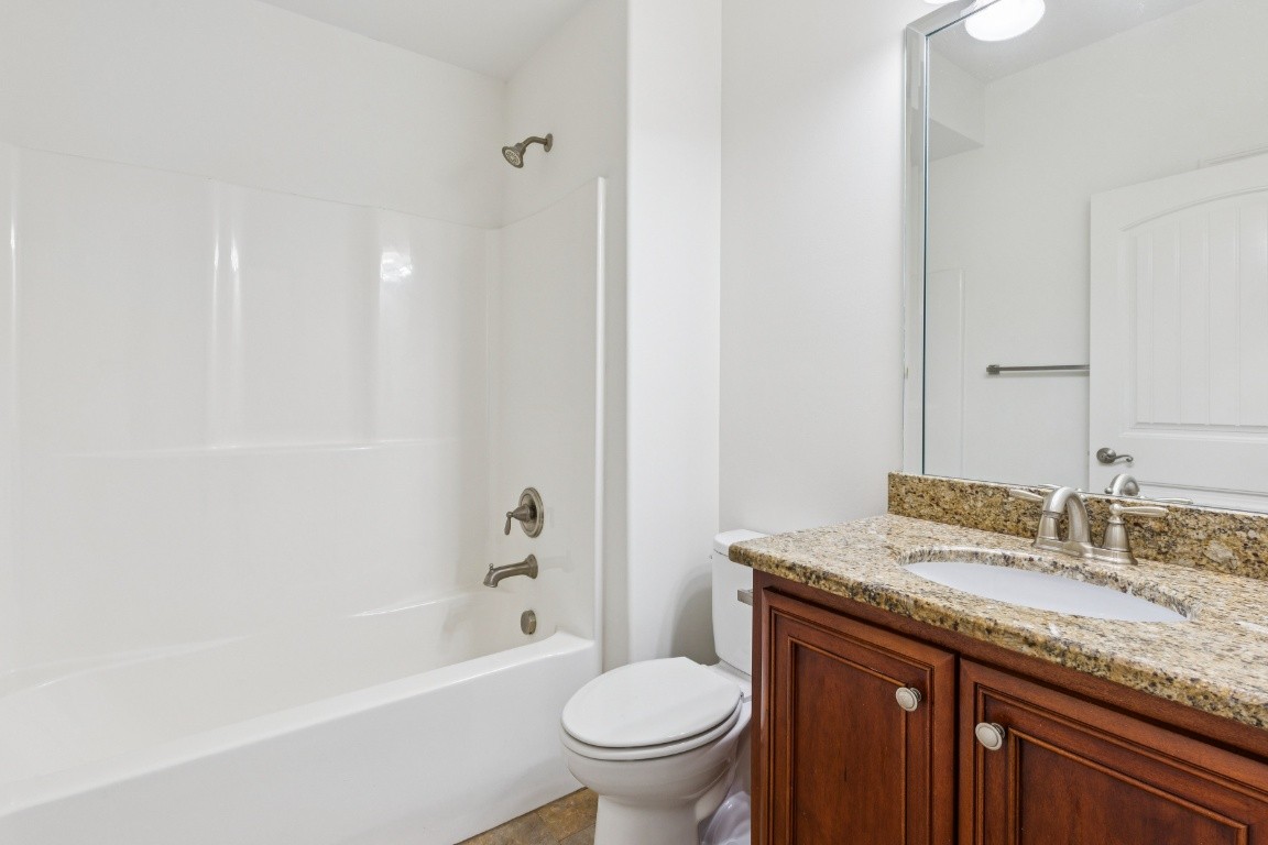 2805 Wynthrope Hall Dr Property Photo 19