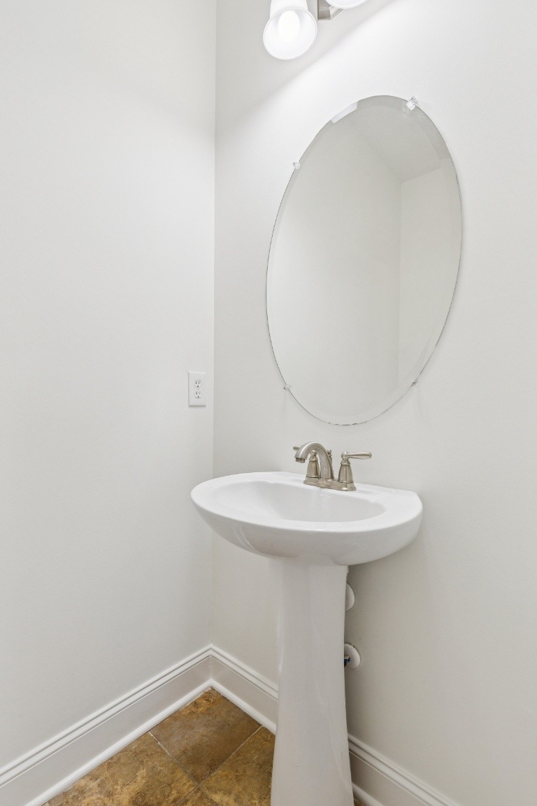 2805 Wynthrope Hall Dr Property Photo 20