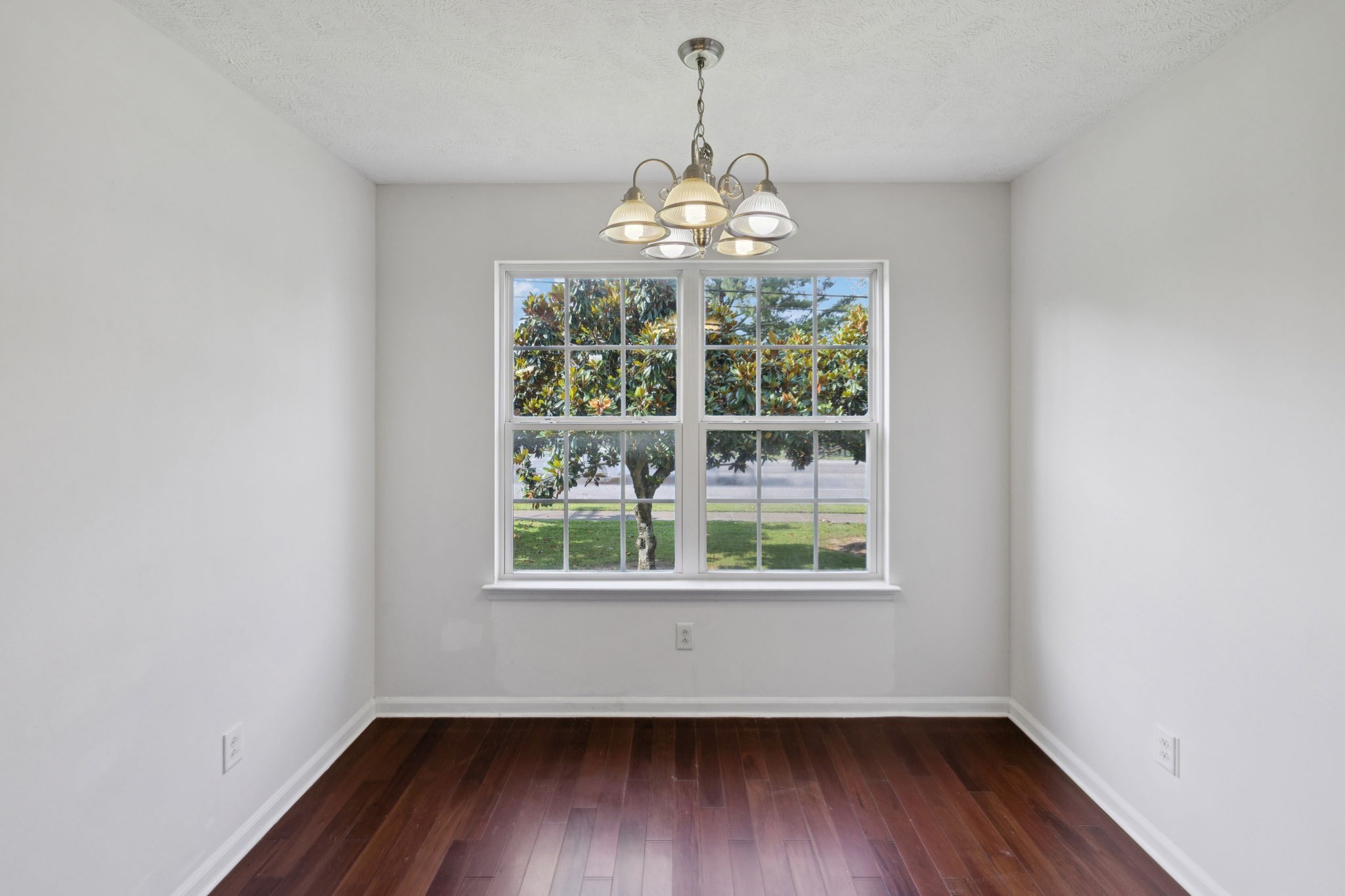 4000 Hollis Hill Dr Property Photo 12