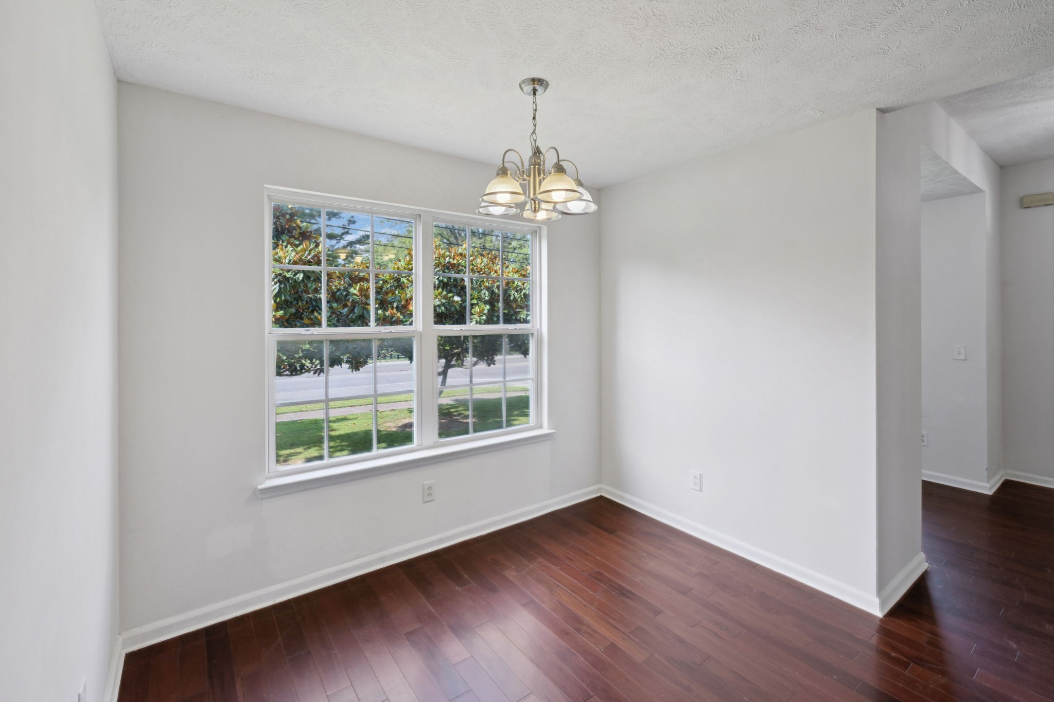4000 Hollis Hill Dr Property Photo 13
