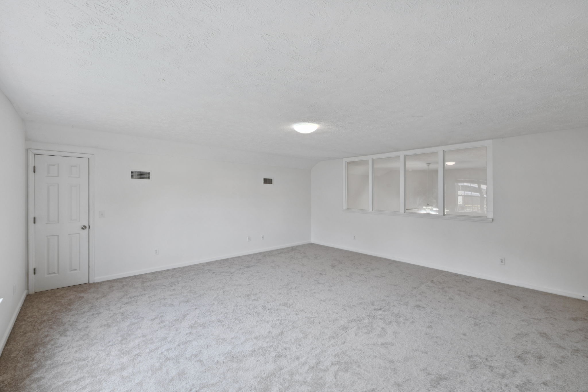 4000 Hollis Hill Dr Property Photo 43