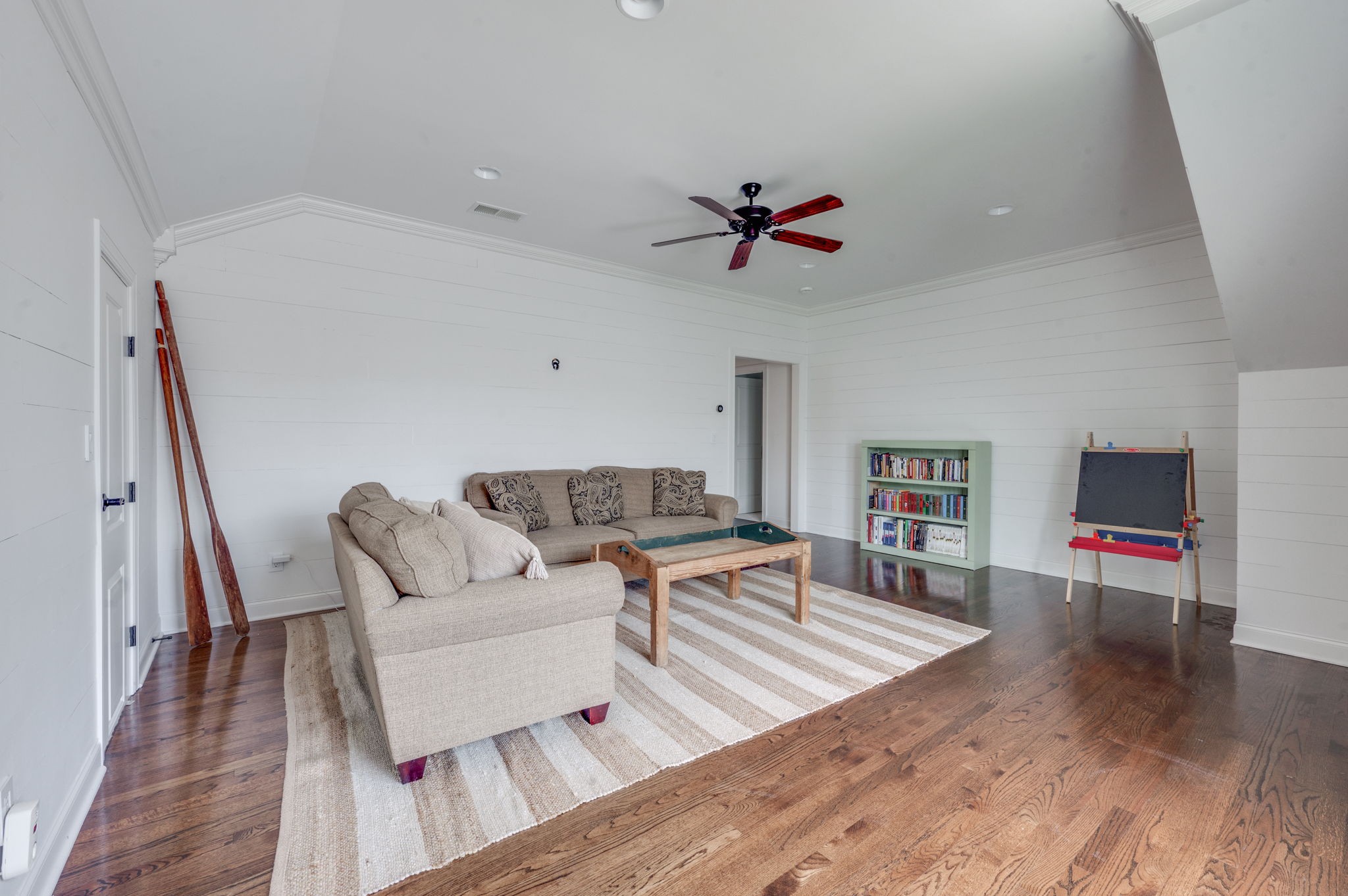 1332 Jewell Ave Property Photo 35