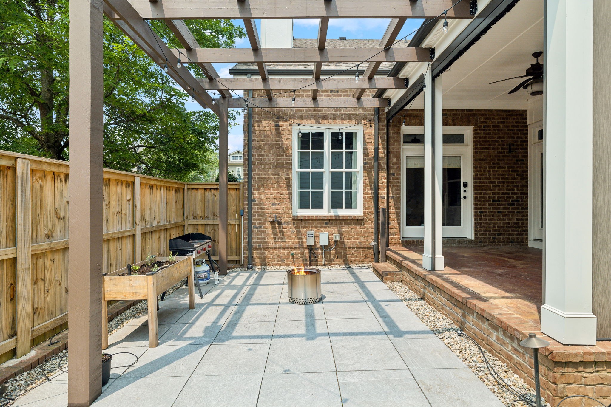 1332 Jewell Ave Property Photo 60
