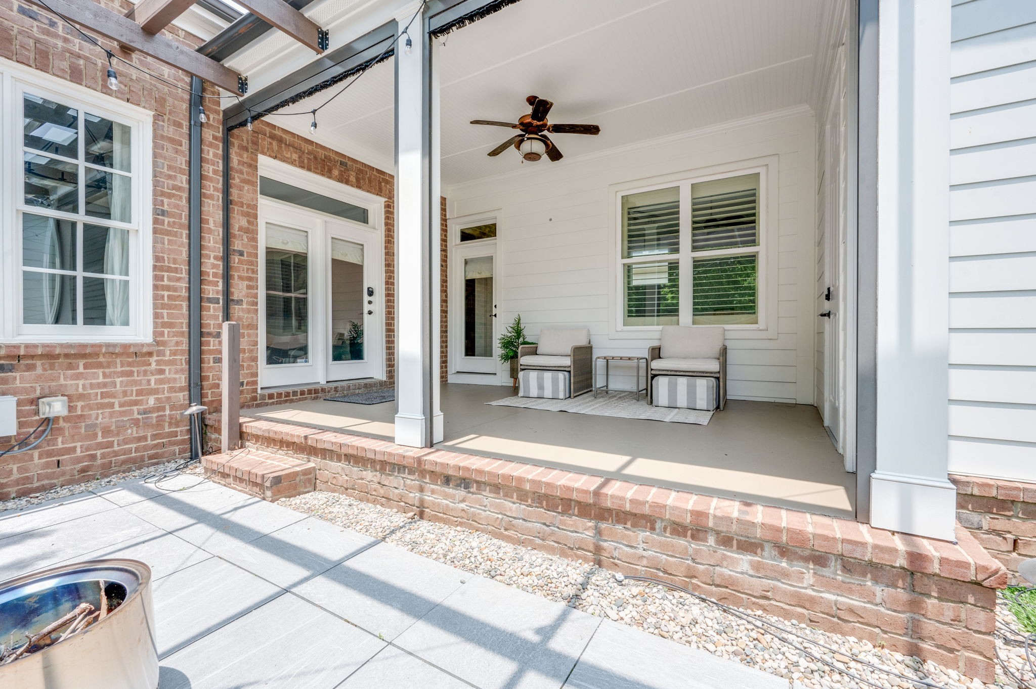 1332 Jewell Ave Property Photo 63
