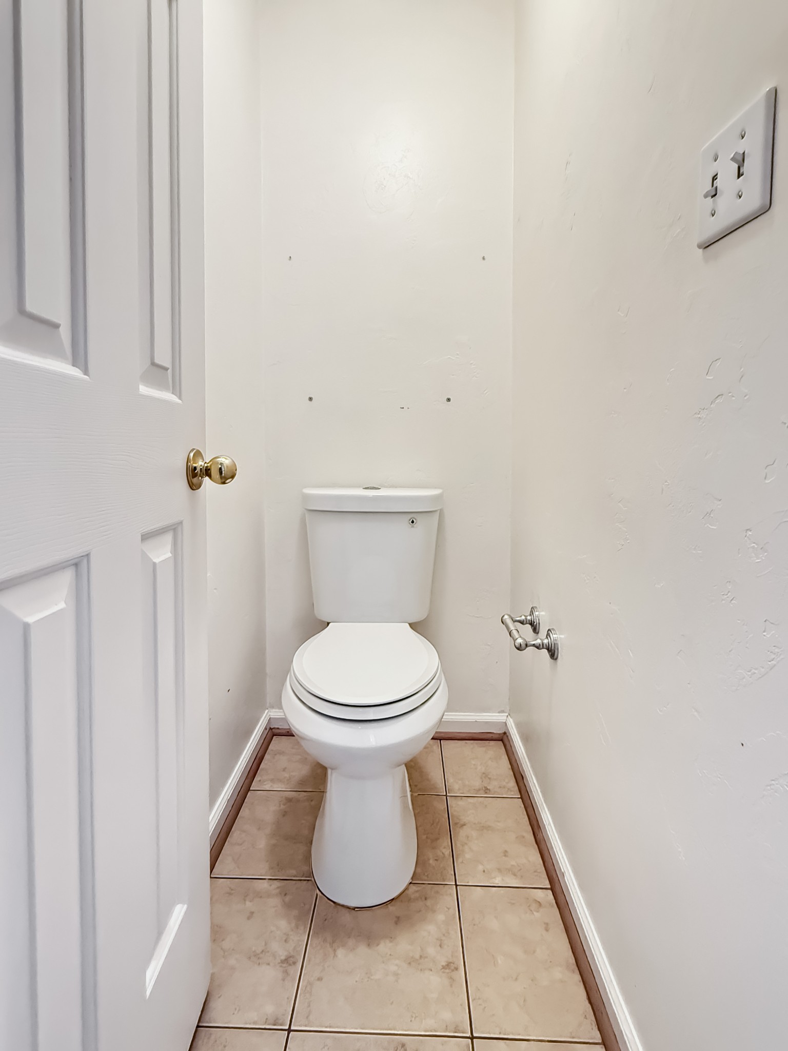 6665 Autumnwood Dr Property Photo 18