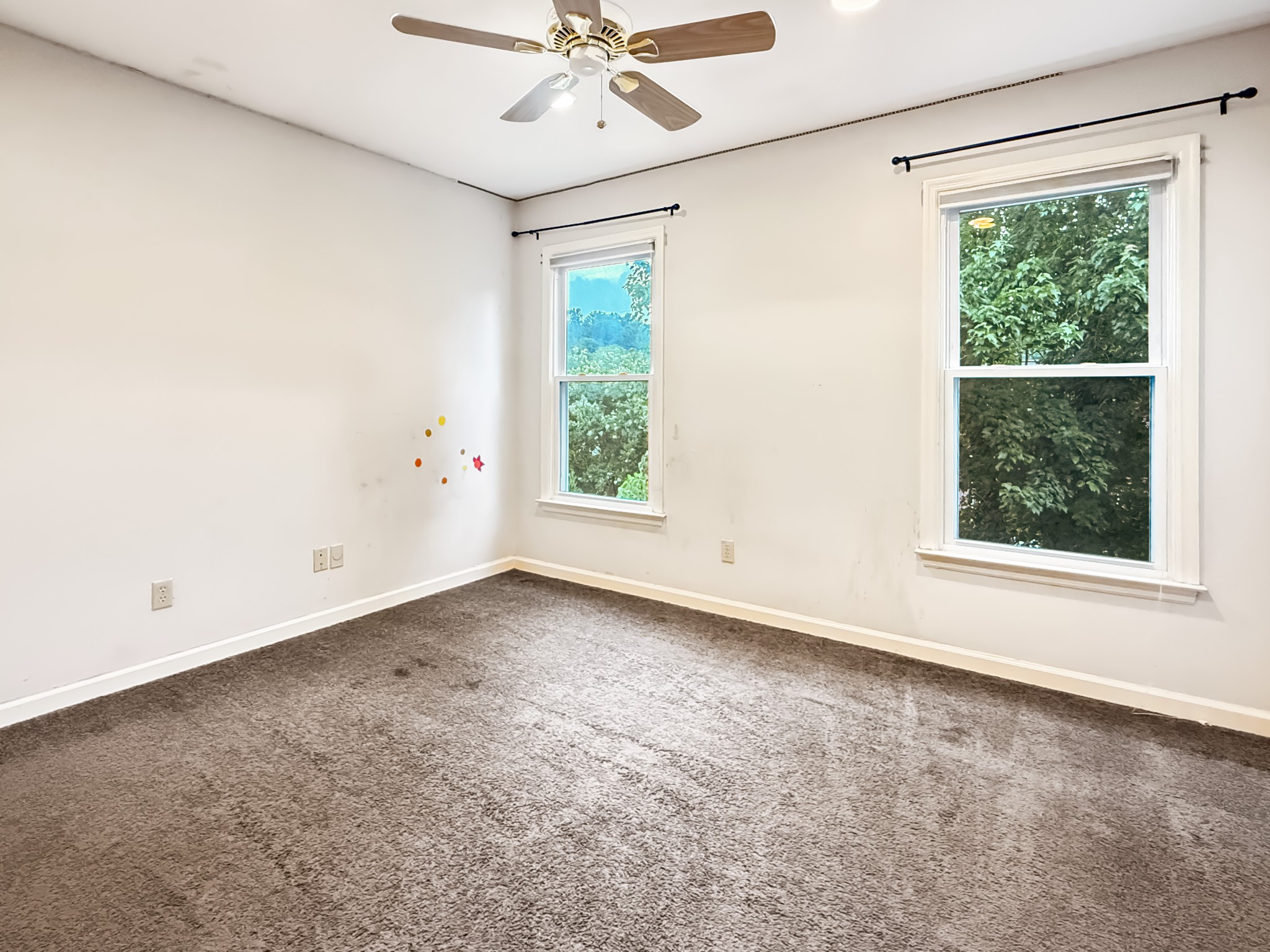 6665 Autumnwood Dr Property Photo 20