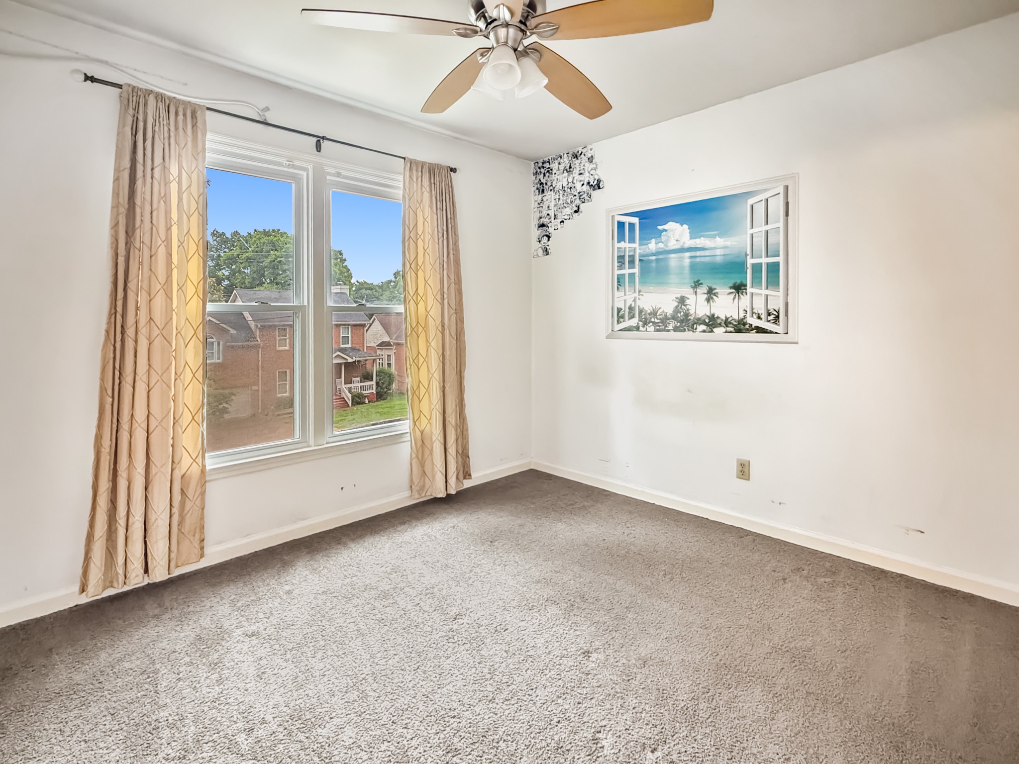 6665 Autumnwood Dr Property Photo 22