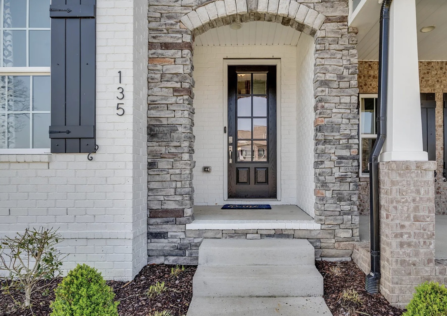 135 Grandstand Blvd Property Photo 1