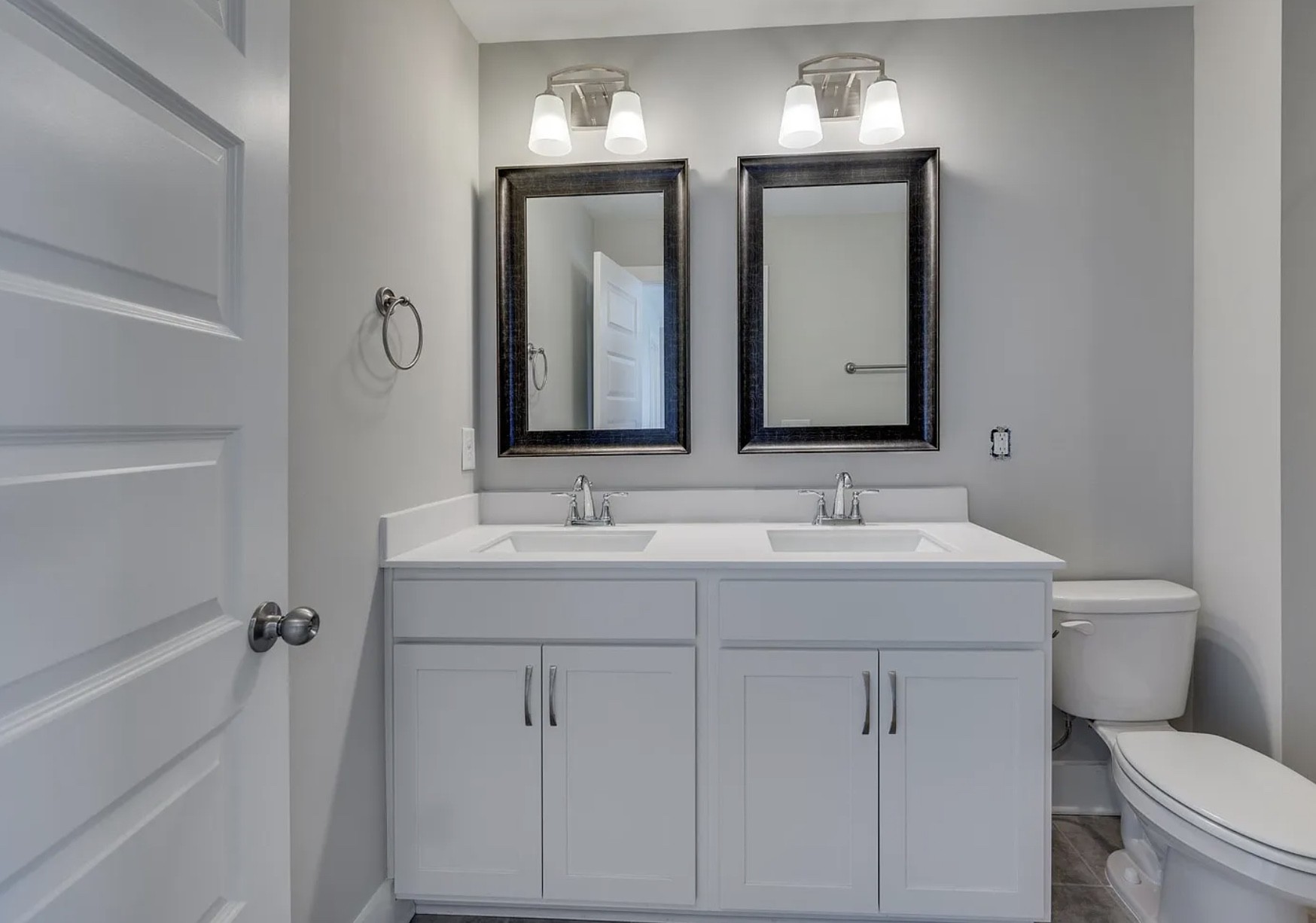 135 Grandstand Blvd Property Photo 20