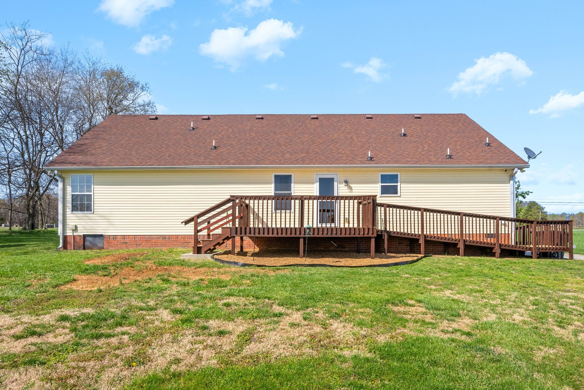 314 Highway 259 Property Photo 22