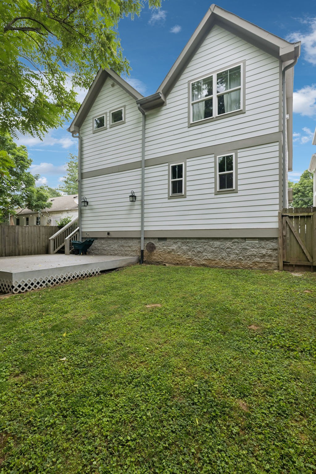 703b Skyview Drive Property Photo 33