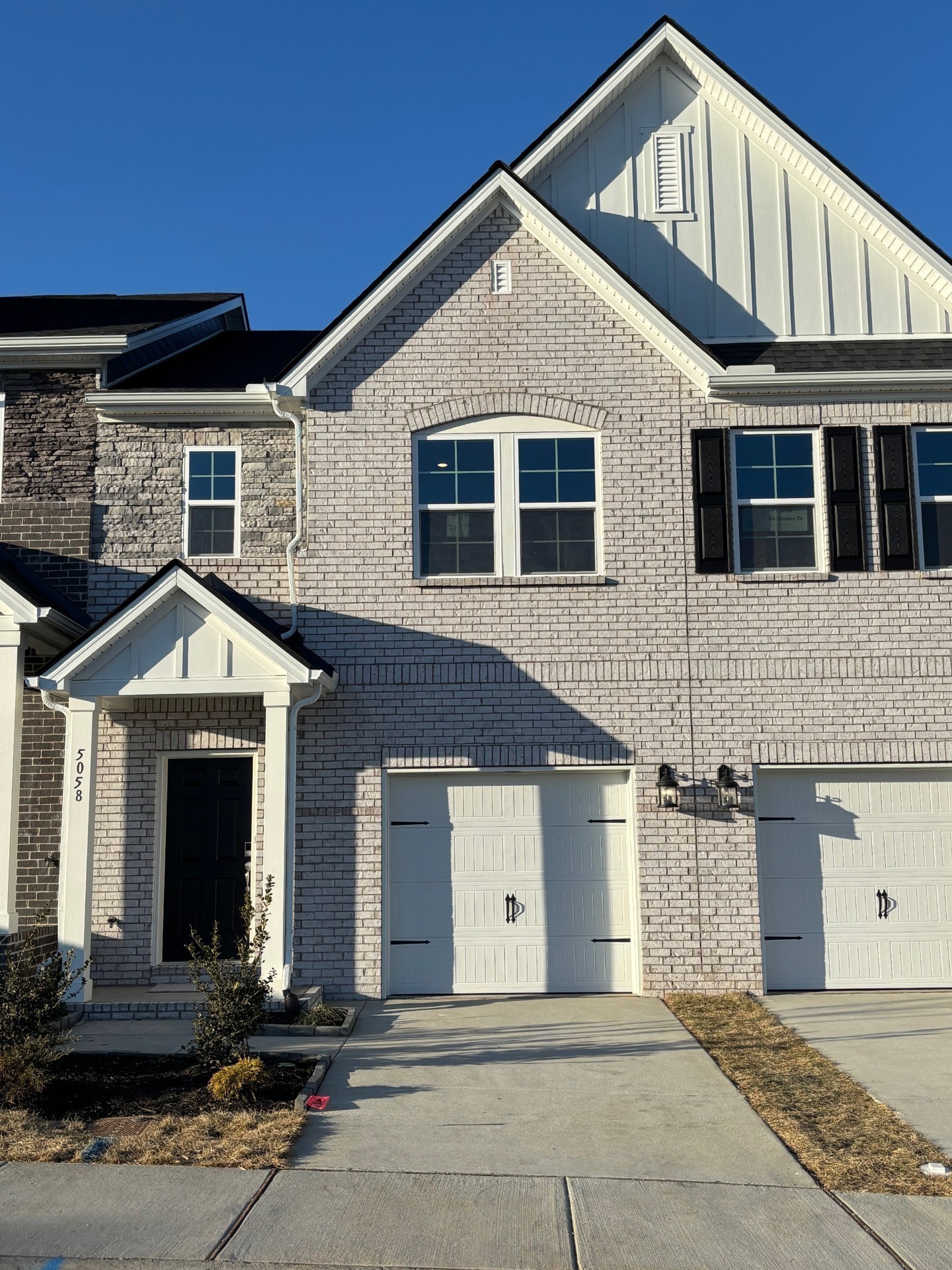 5046 Dayflower Drive Property Photo 1