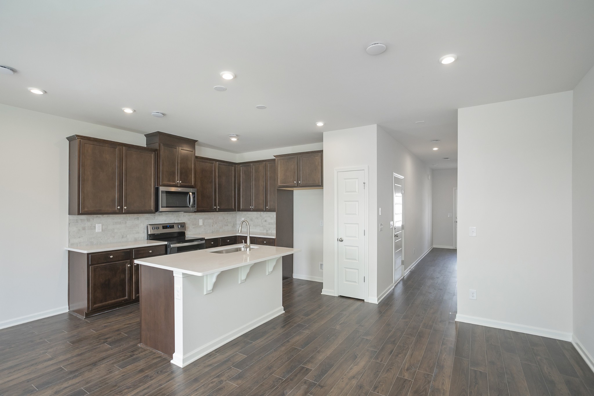 5046 Dayflower Drive Property Photo 5