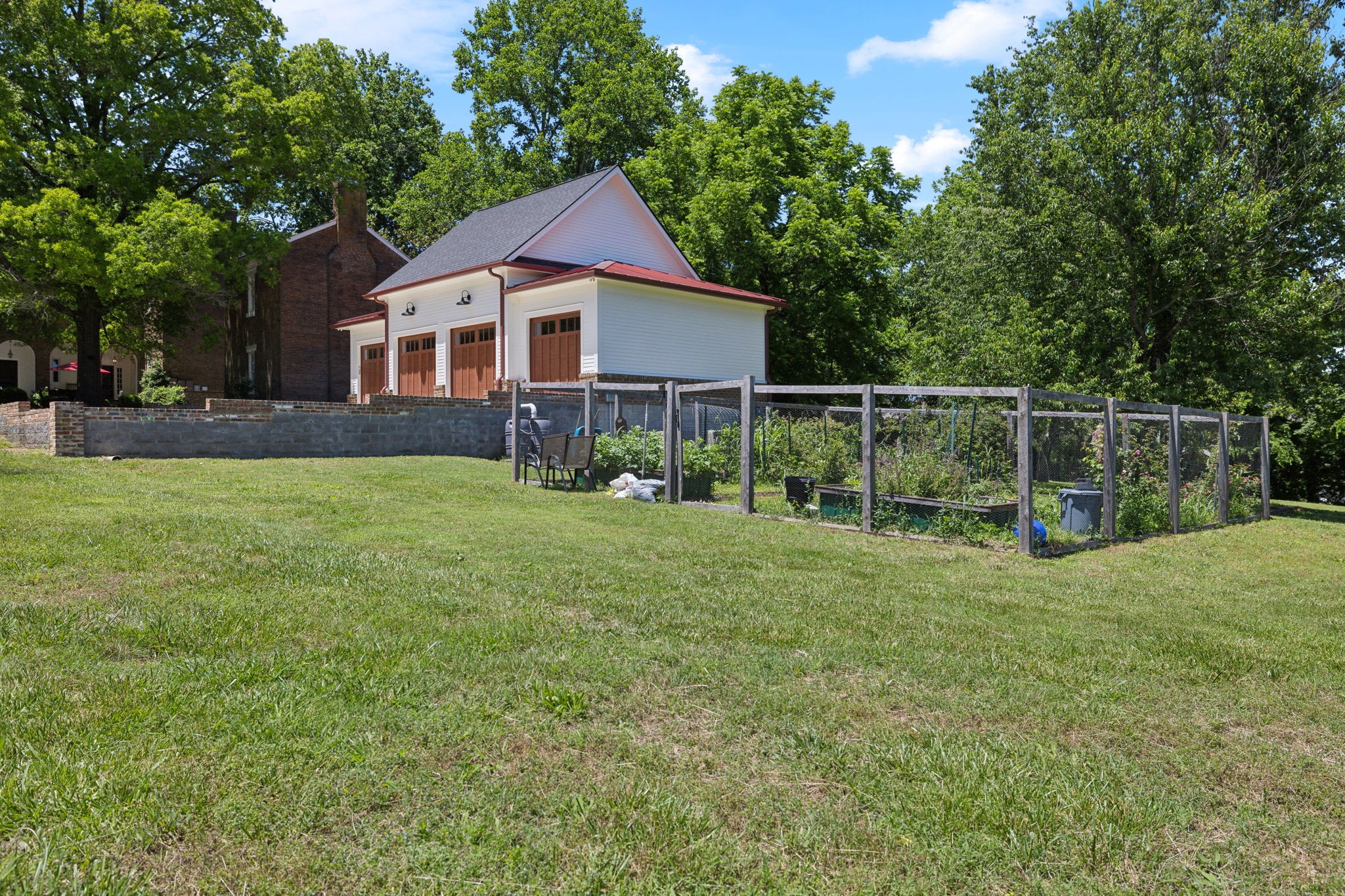 1800 Grey Pointe Dr Property Photo 74