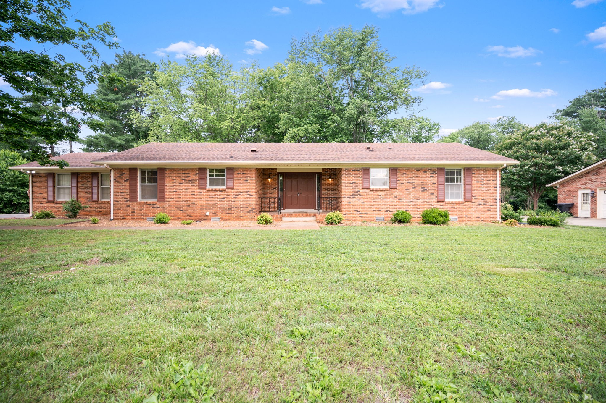 2715 Clearview Ct Property Photo 1
