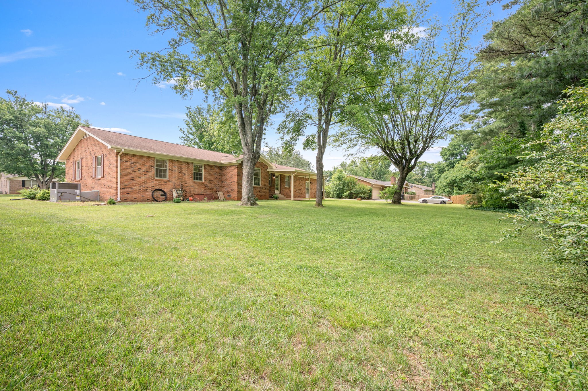 2715 Clearview Ct Property Photo 10