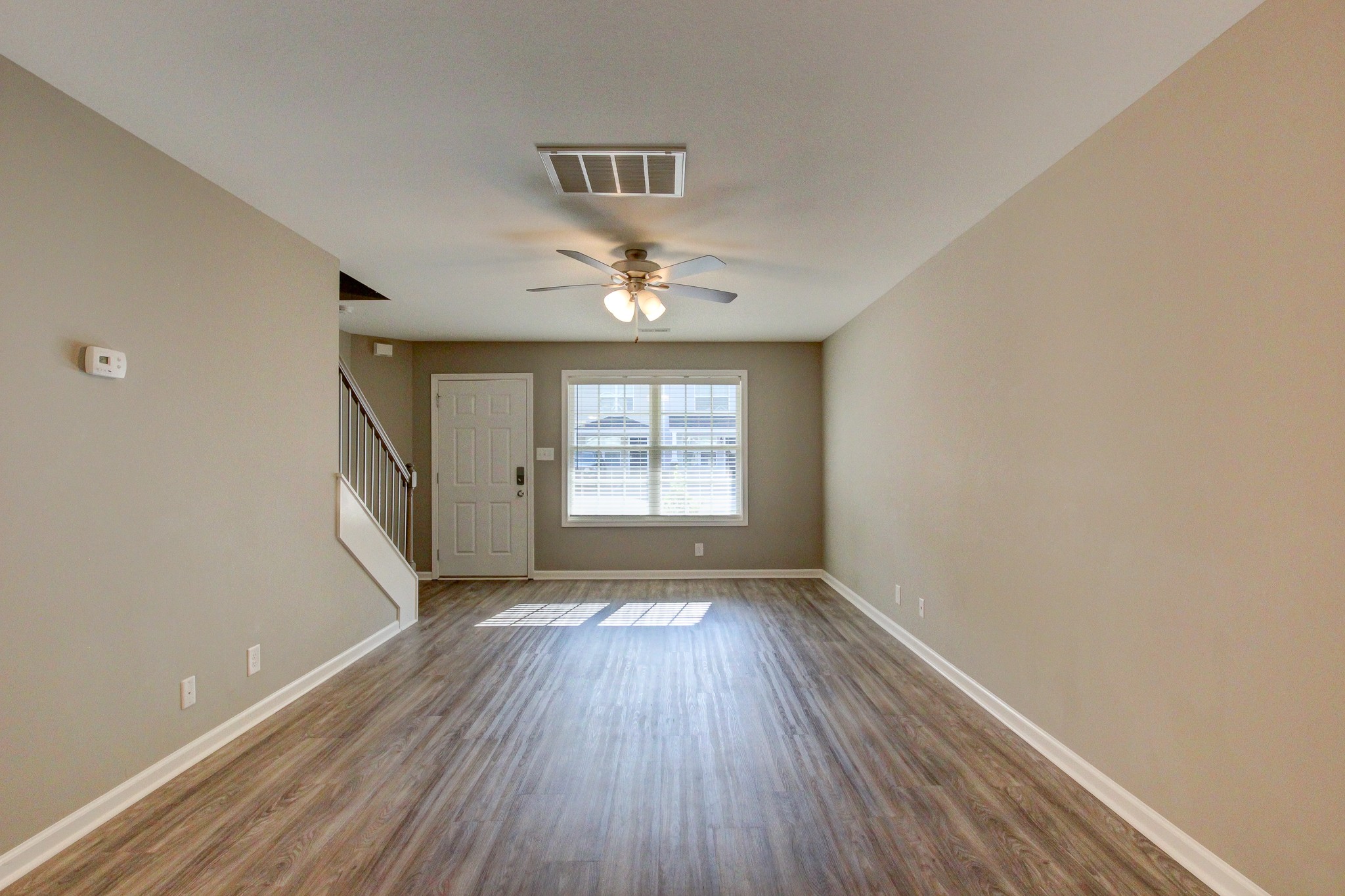955 Big Sky Dr Property Photo 3