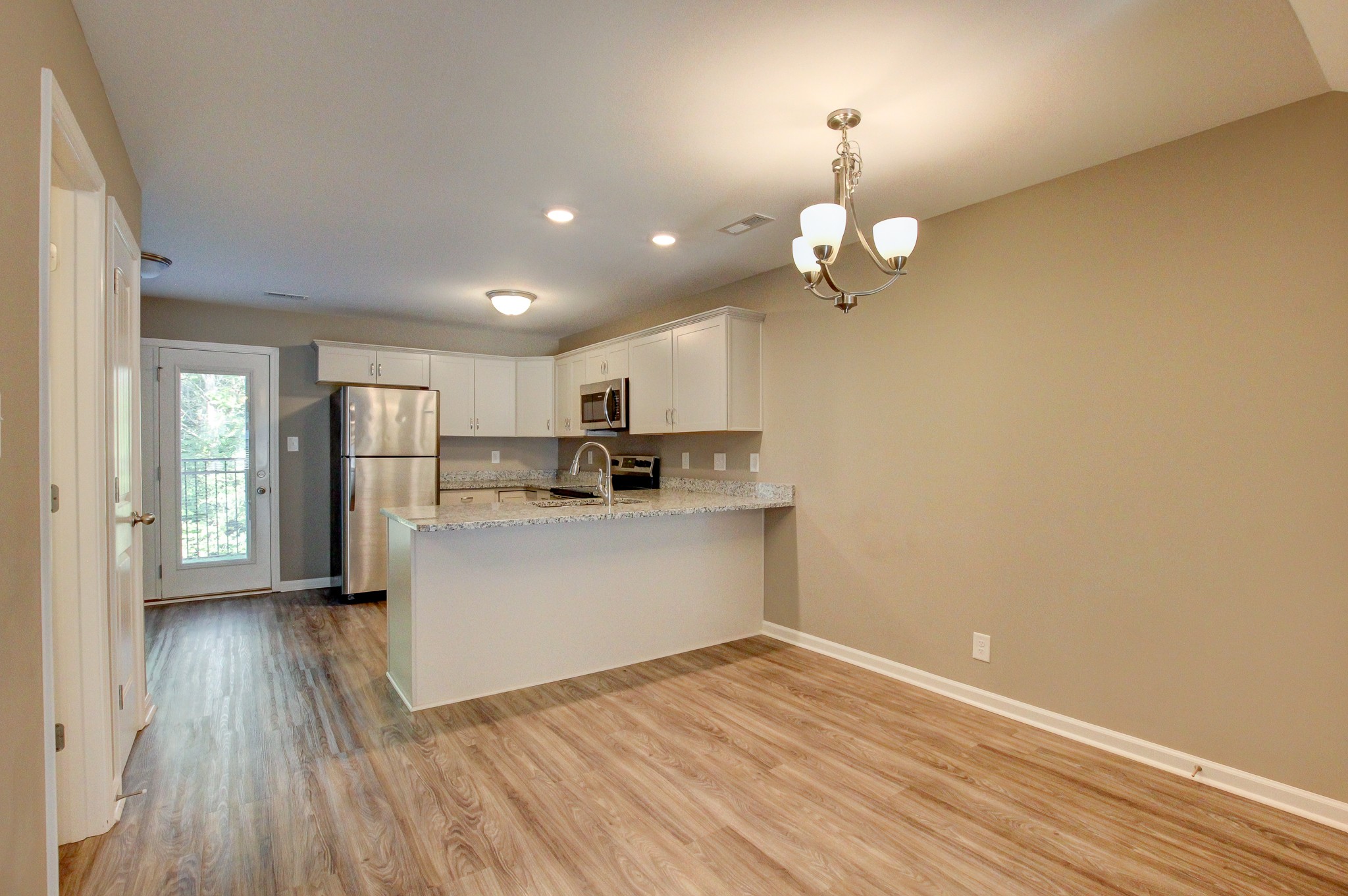 955 Big Sky Dr Property Photo 11