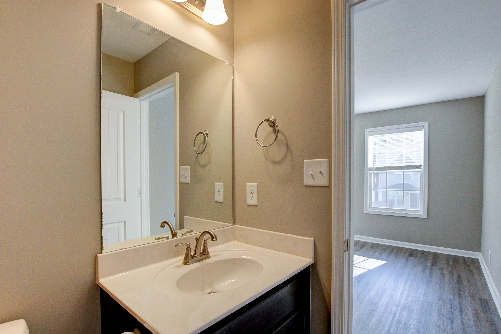 955 Big Sky Dr Property Photo 34