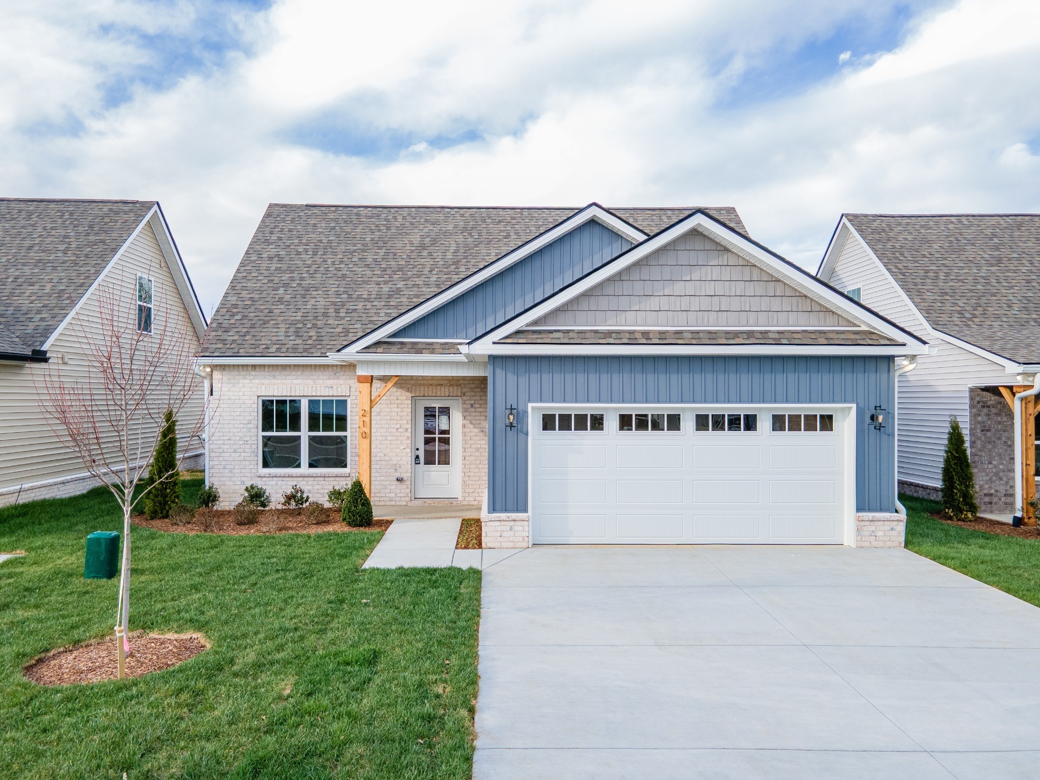 210 Karley Ln