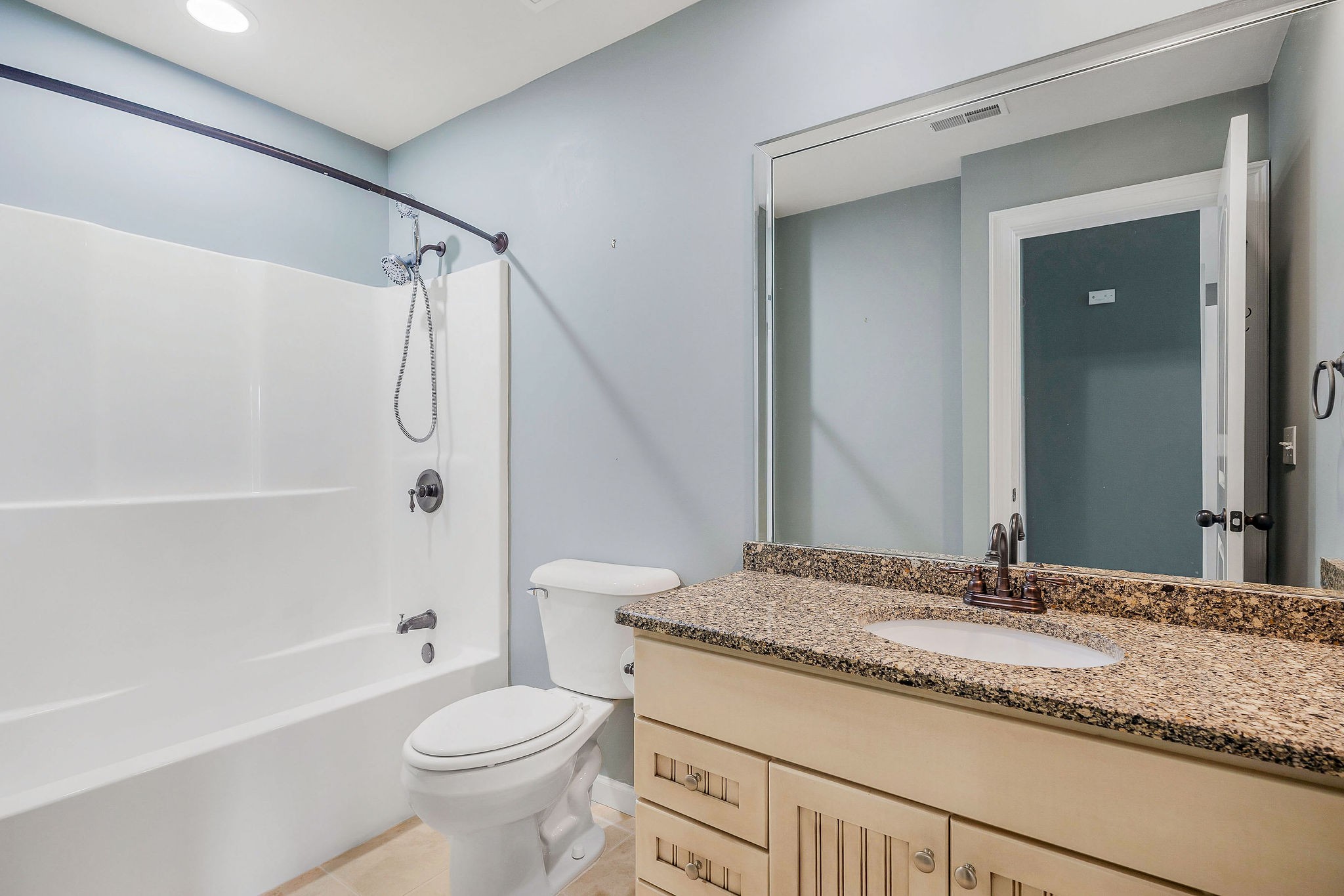 203 Saint Andrews Ct Property Photo 26