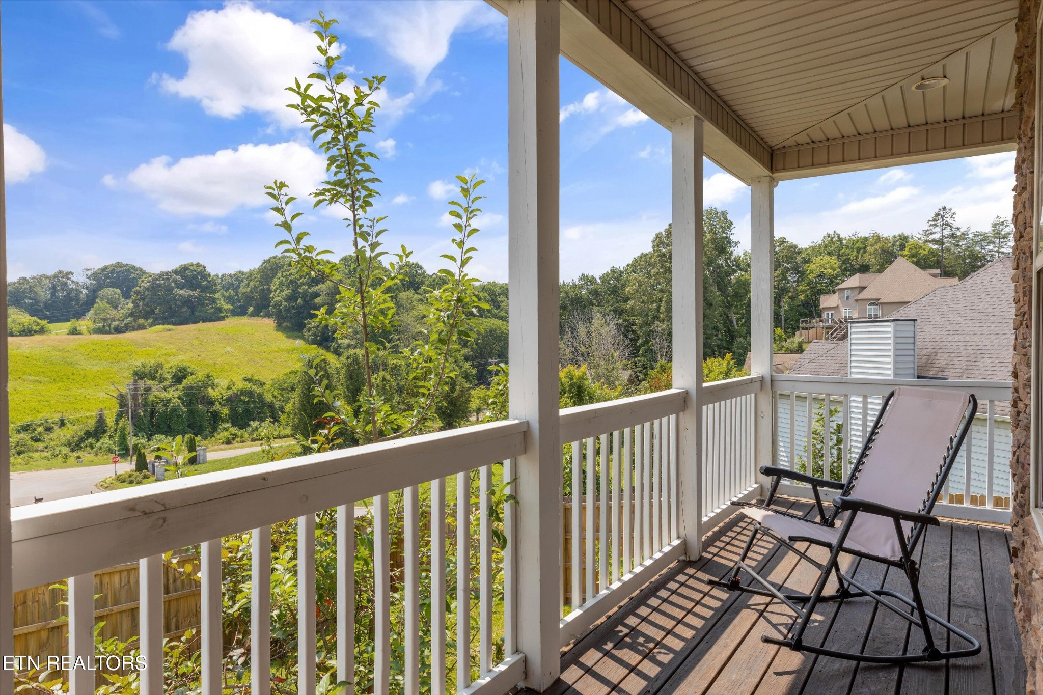 241 Hillside Lane Property Photo 4