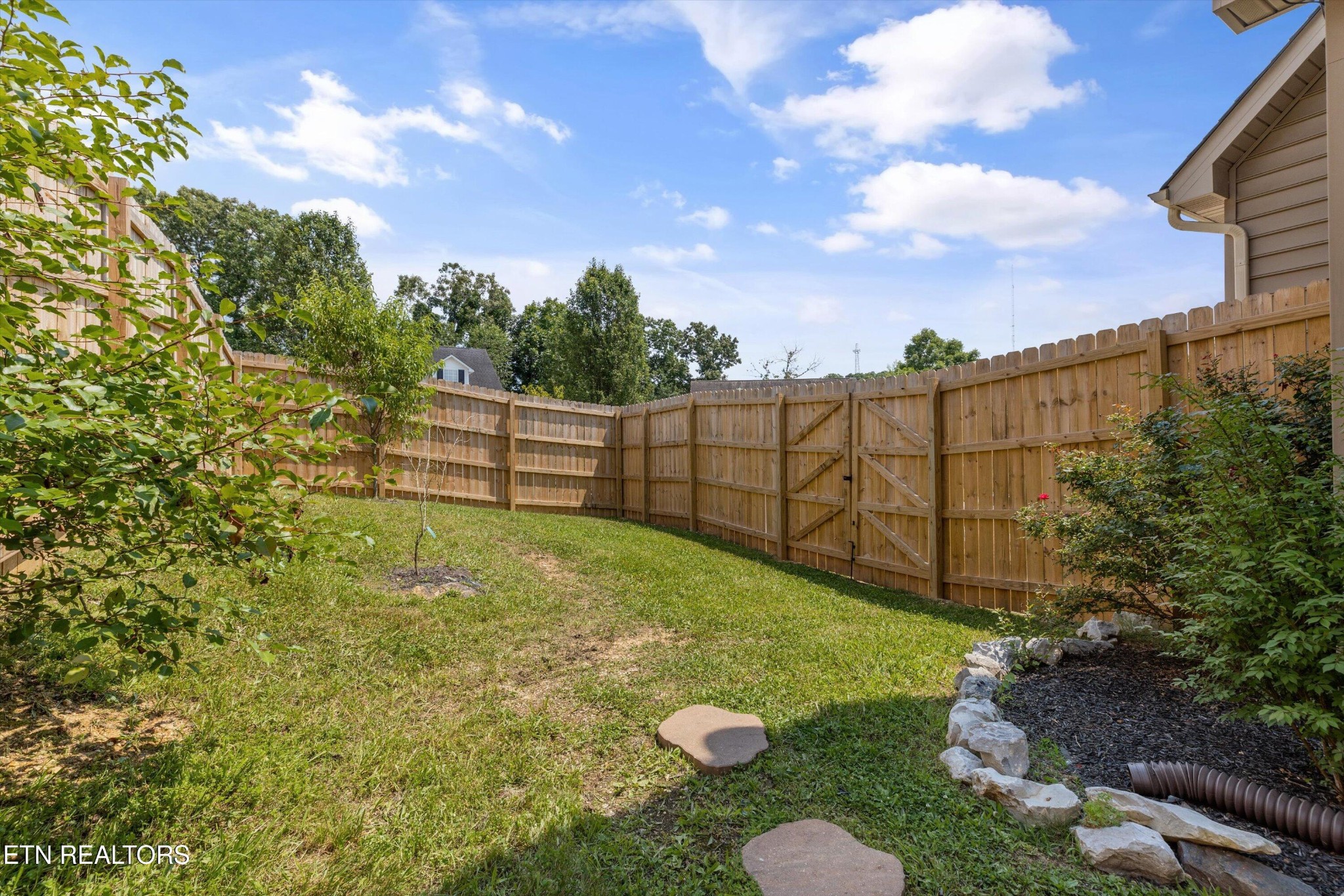 241 Hillside Lane Property Photo 26