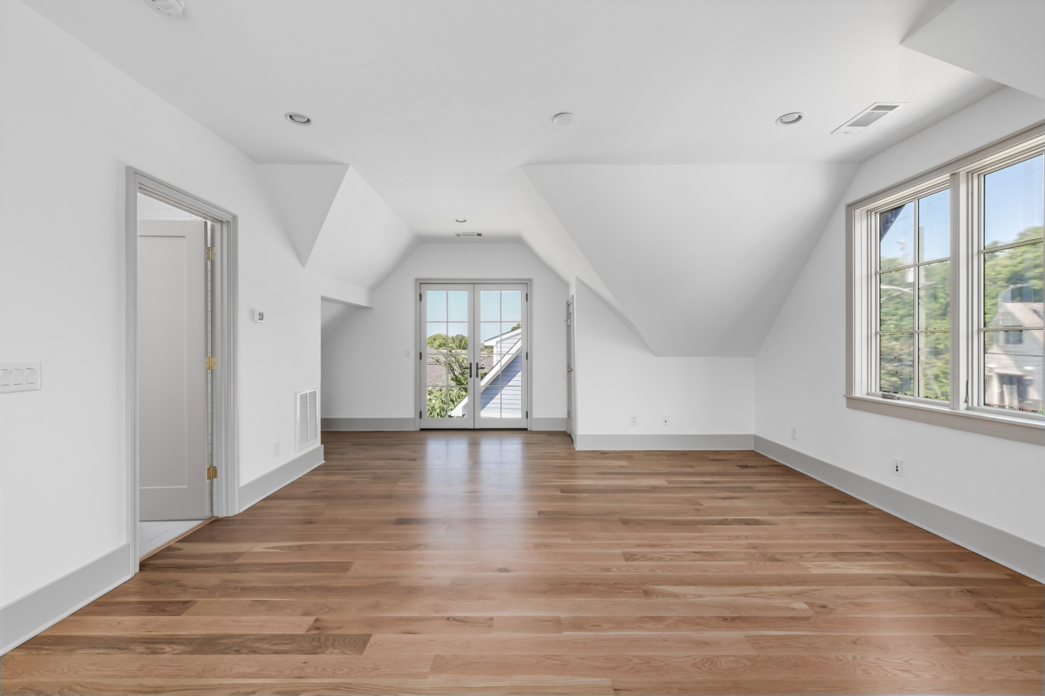 1806 Primrose Ave Property Photo 38
