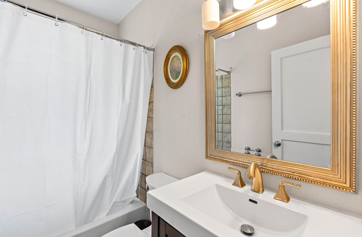 5616 Stoneway Trl Property Photo 13