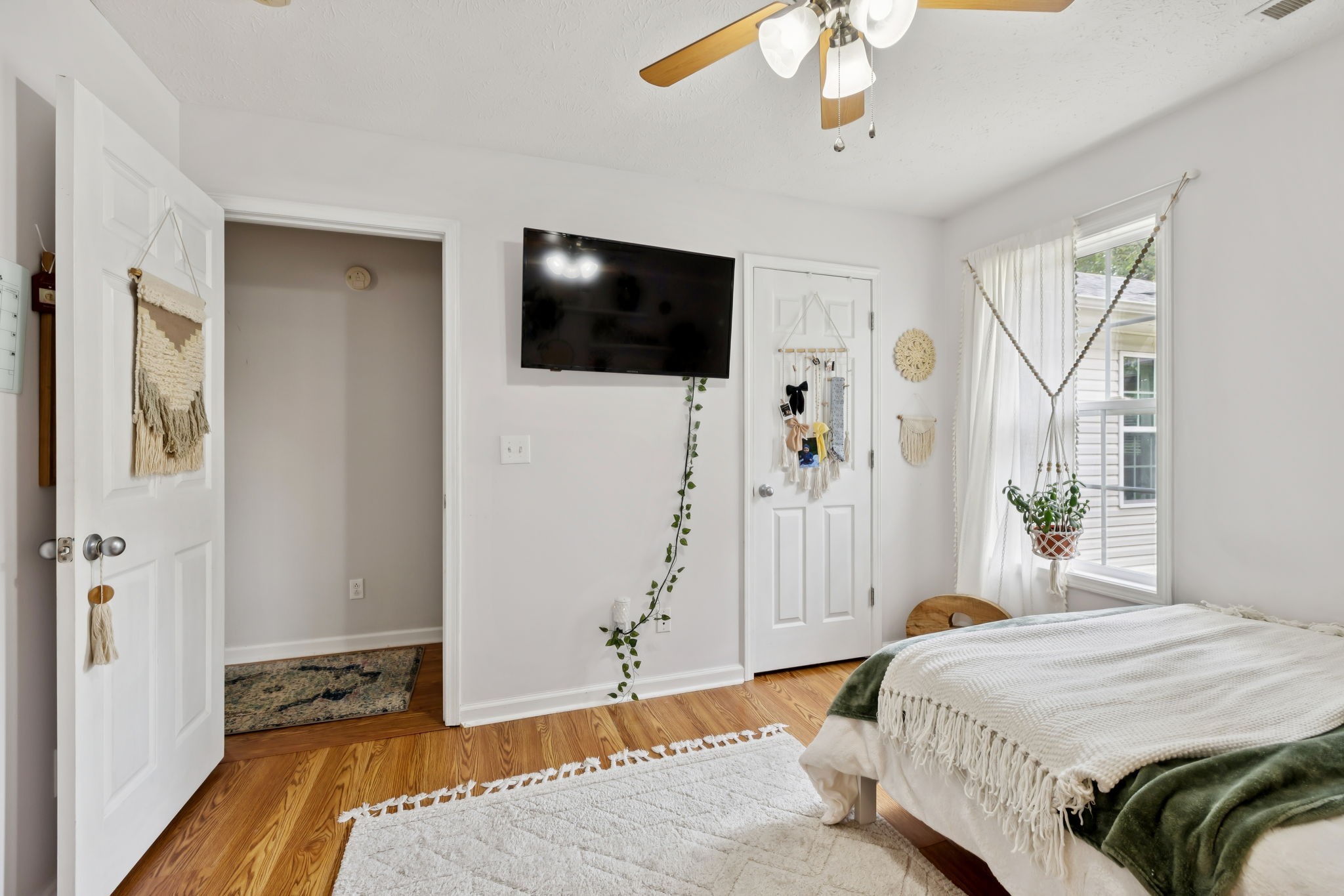 123 Hubbard St Property Photo 11
