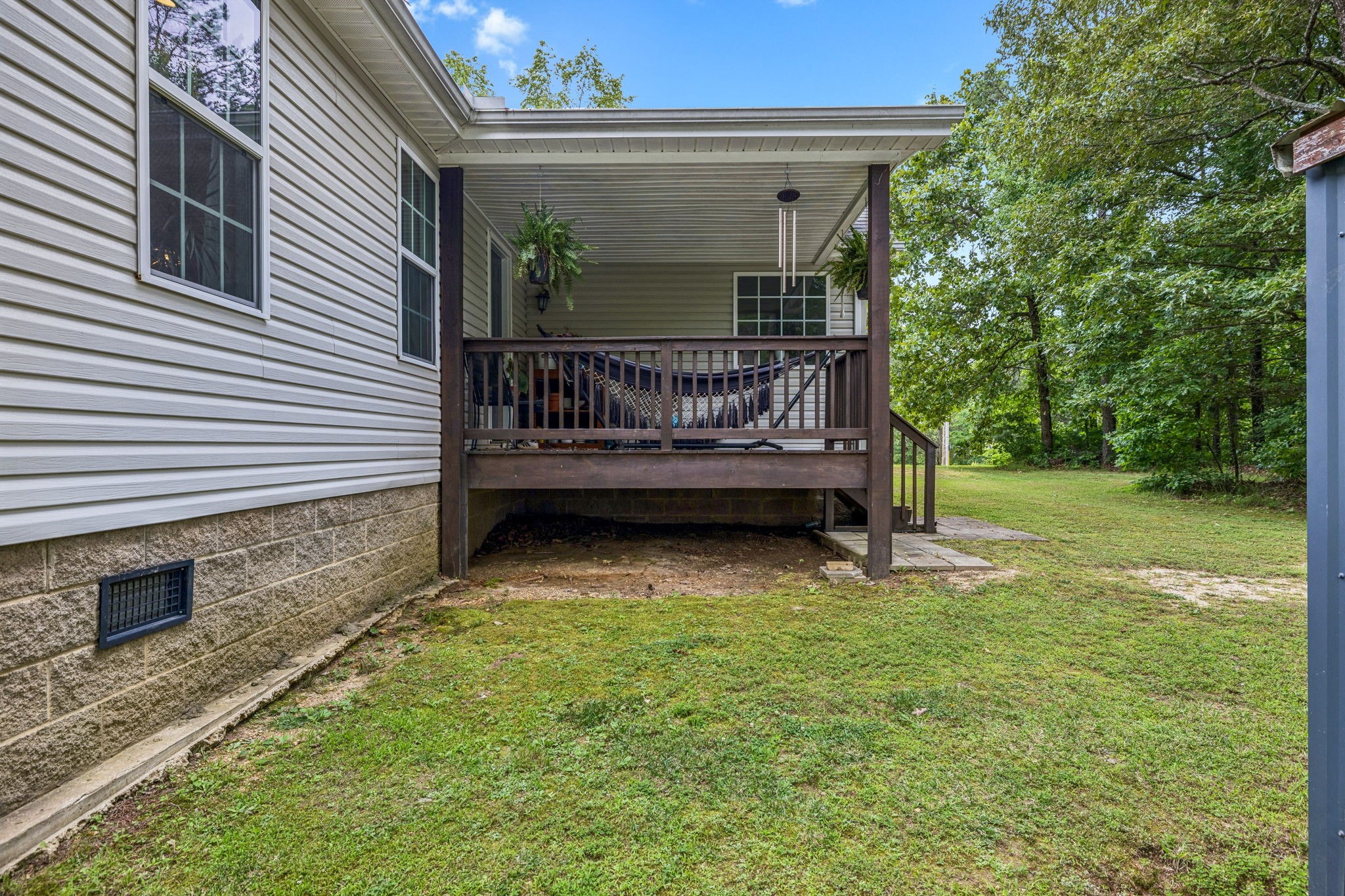 123 Hubbard St Property Photo 44