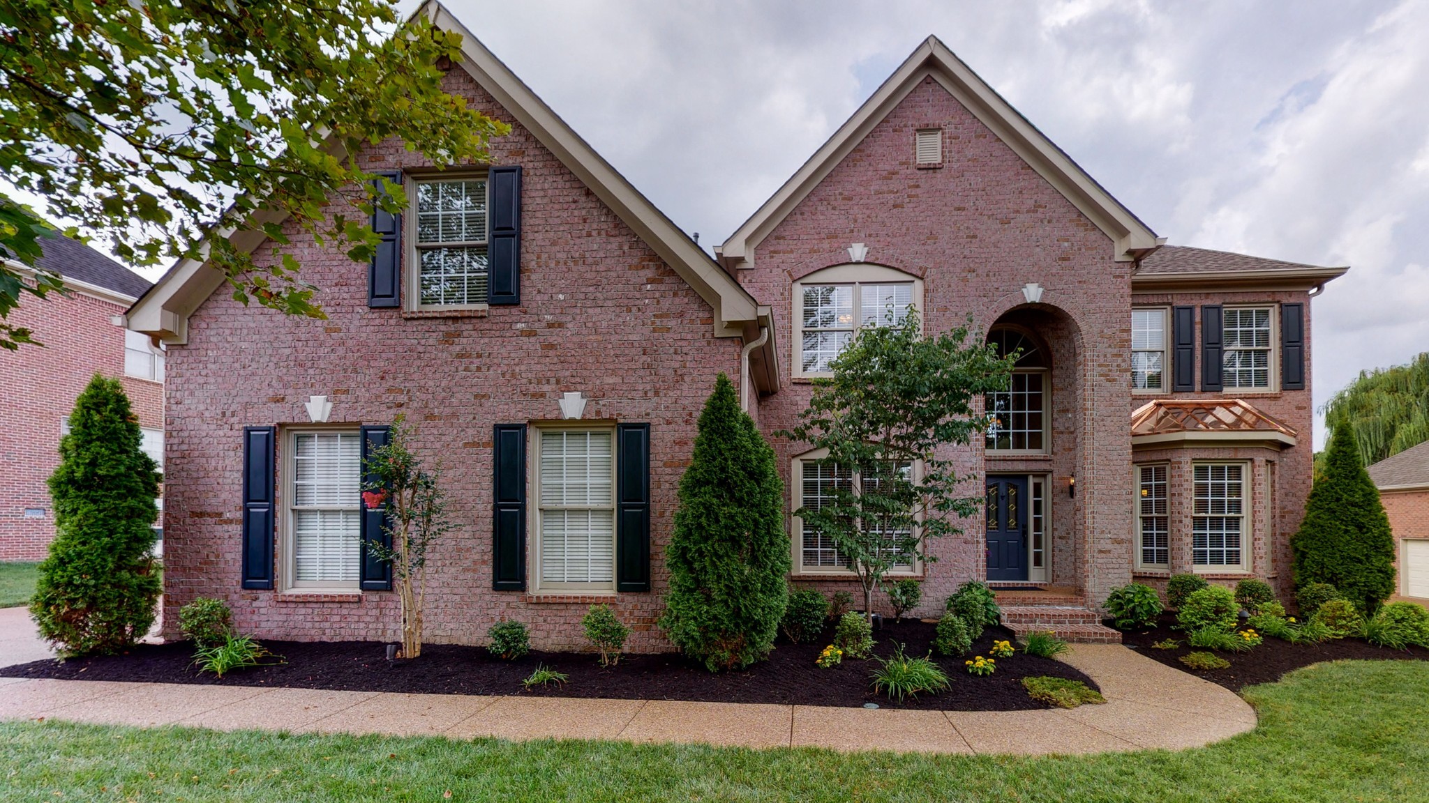 9805 Albemarle Ln Property Photo 1