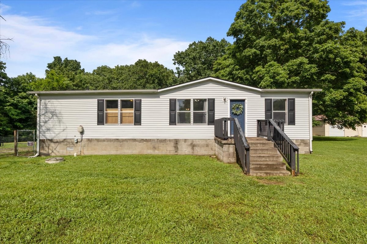 1316 Old Charlotte Pike Property Photo 1