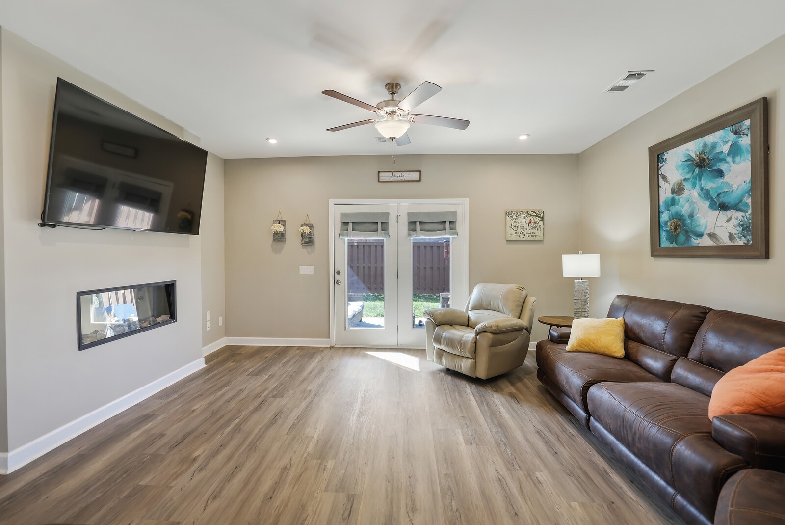 7118 Ivory Way Property Photo 16