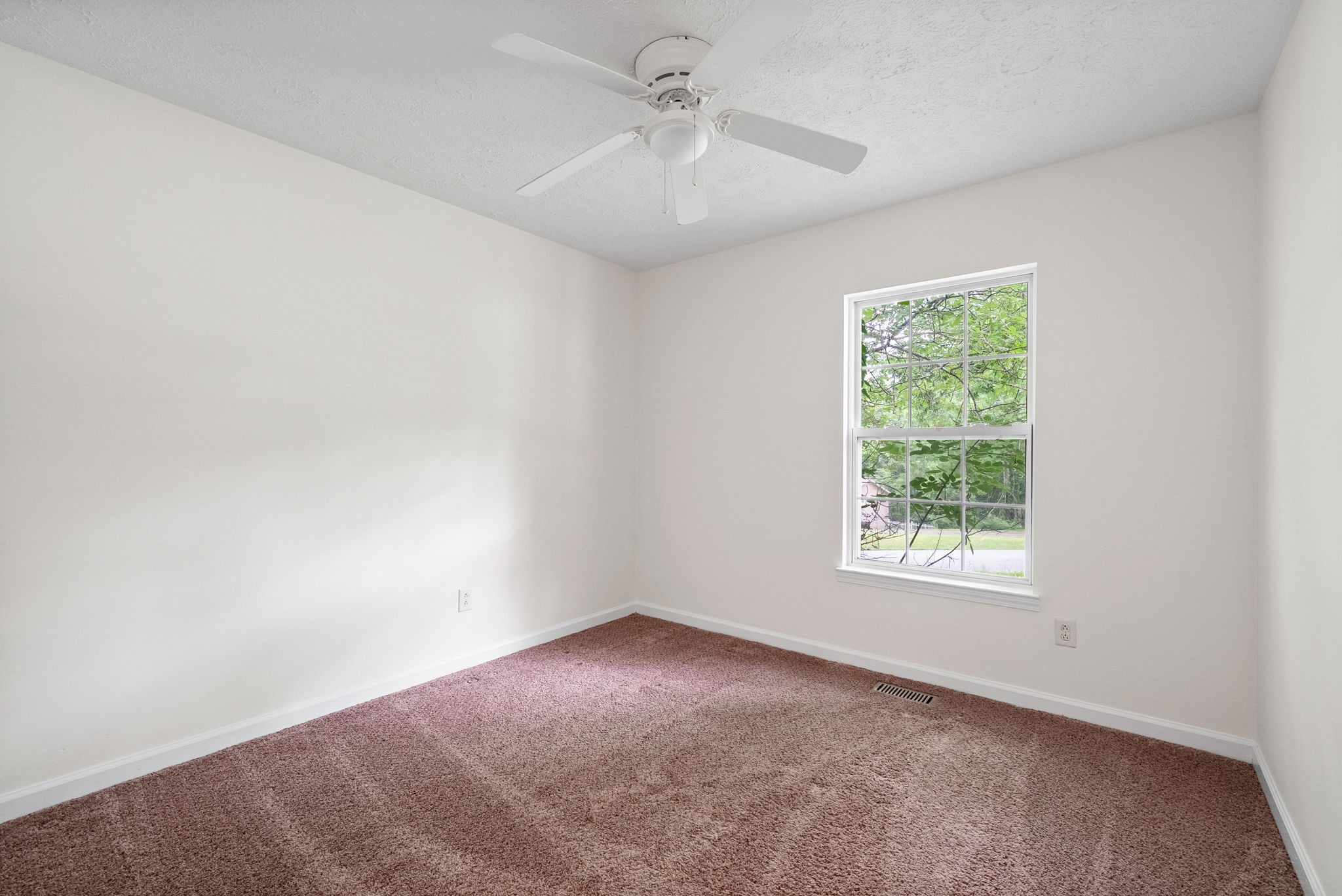 122 Annette Dr Property Photo 18