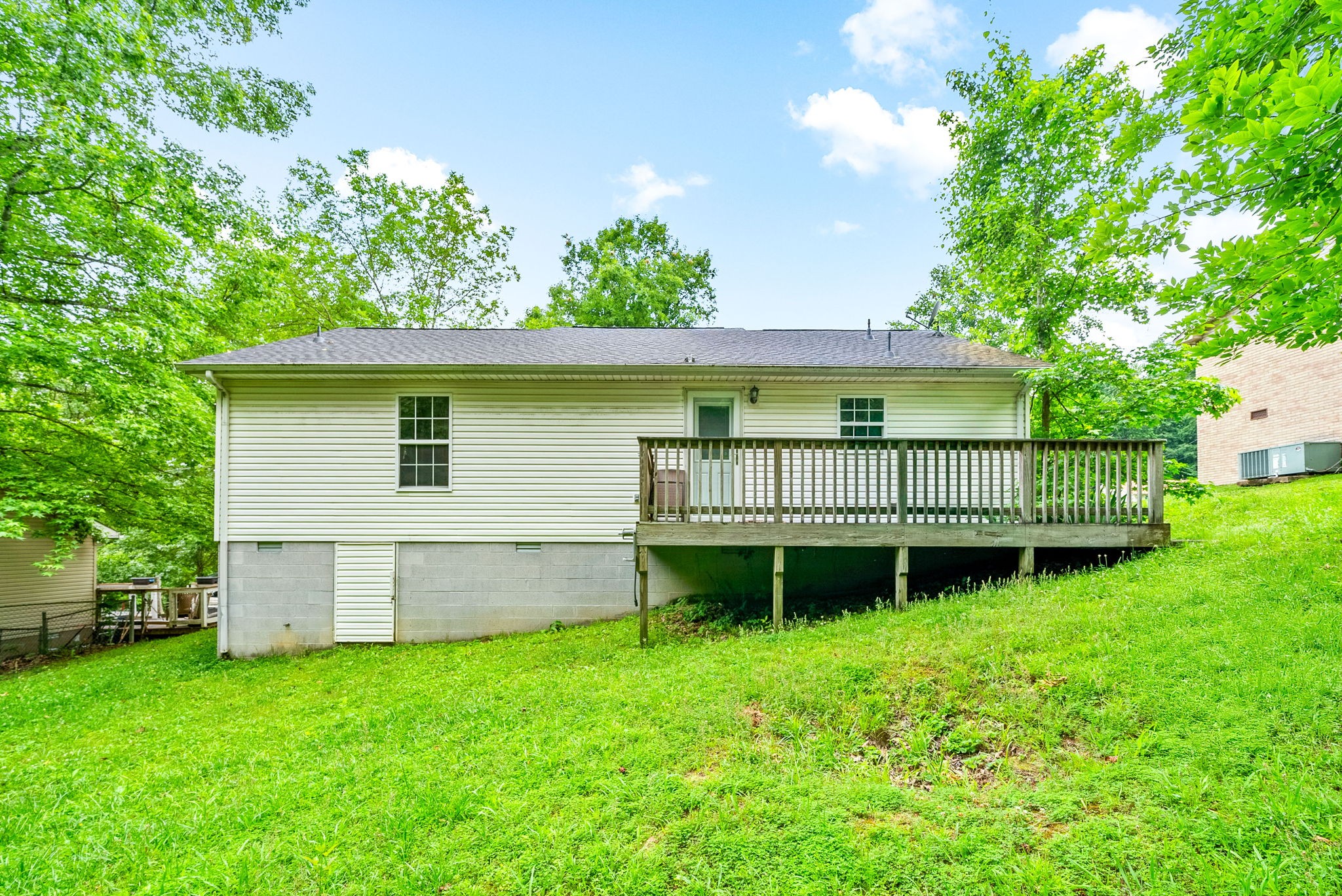 122 Annette Dr Property Photo 27