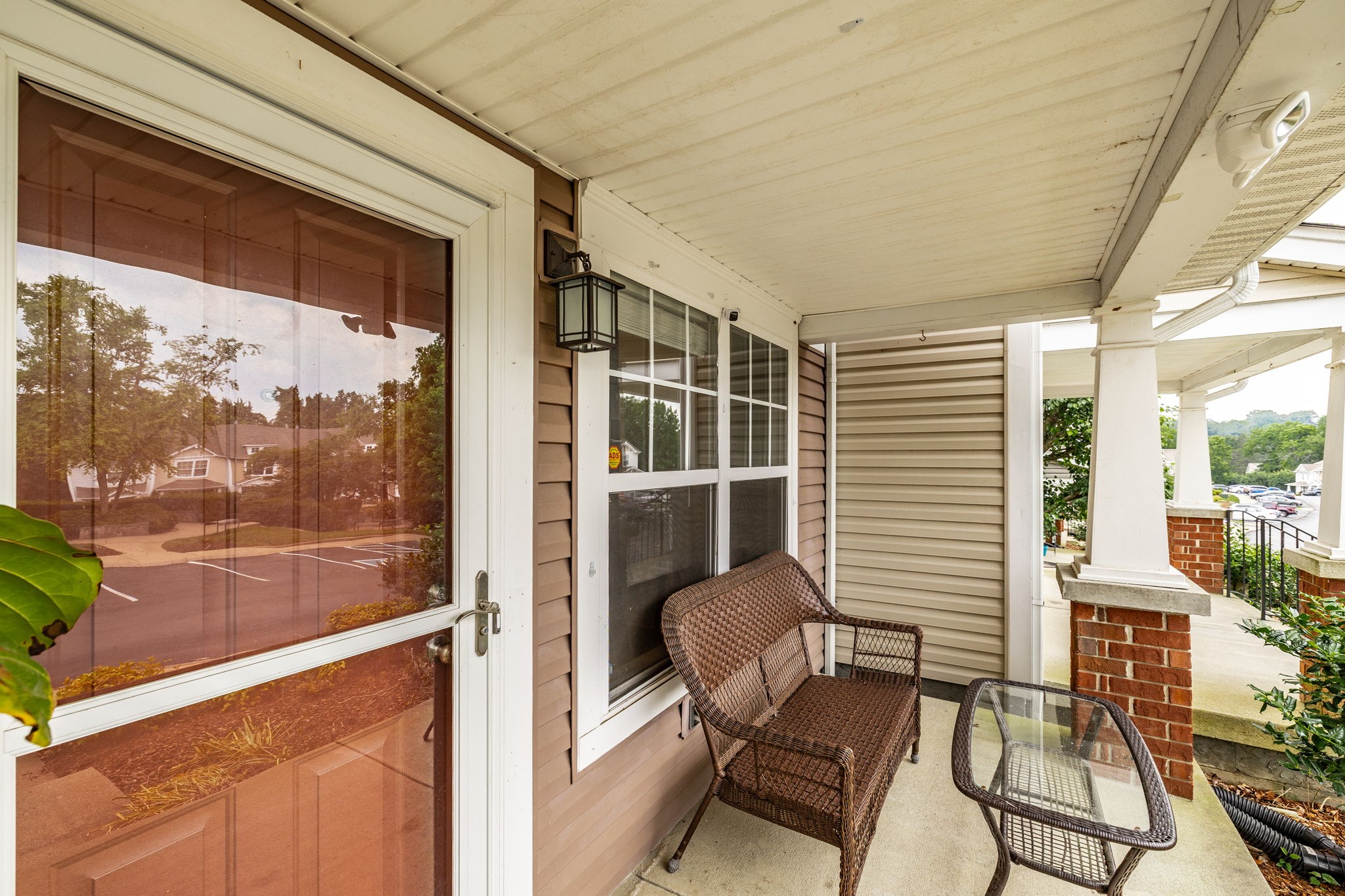 656 Flintlock Ct Property Photo 8