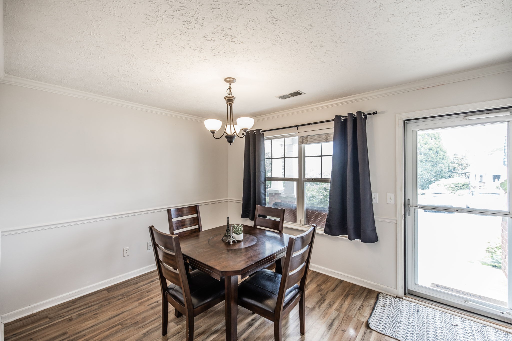 656 Flintlock Ct Property Photo 19