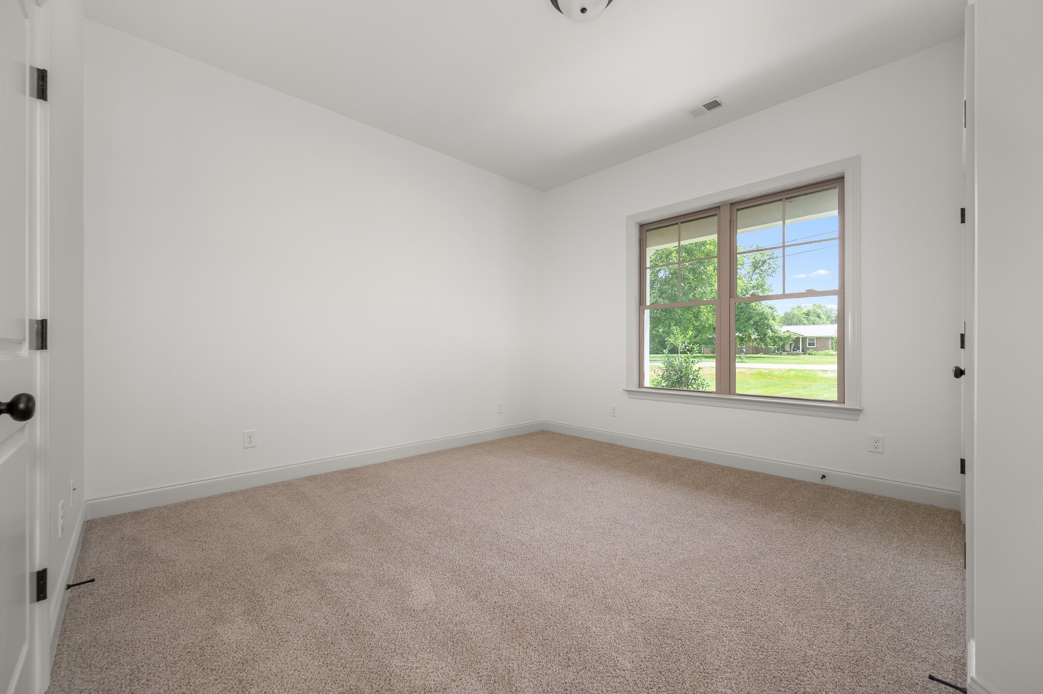 504 Gresham Lane Property Photo 32