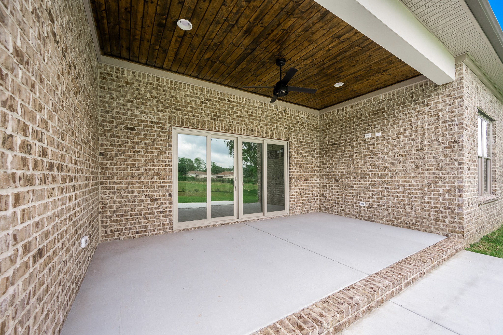 504 Gresham Lane Property Photo 35